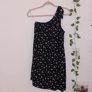 American Eagle XS Floral One Shoulder Dress
